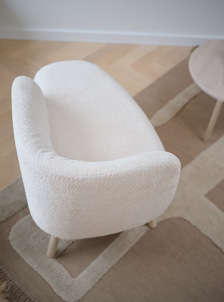 мягкая мебель, округлая форма, галечная, трендовый дизайн, soft design, Thalia, Mobitec, Бельгия